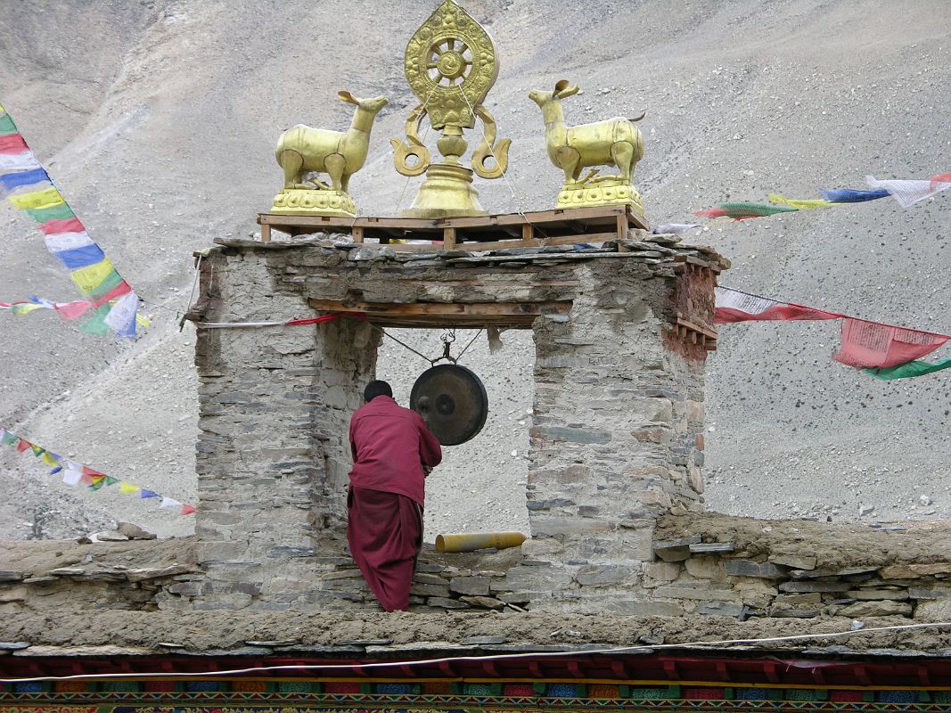 3 Rongbuk Monastery 2 Rongbuk Monastery Dharma Wheel